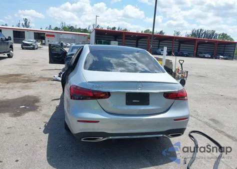 2021 Mercedes-Benz E 350 из США, поврежденный, VIN W1KZF8DB4MA977647